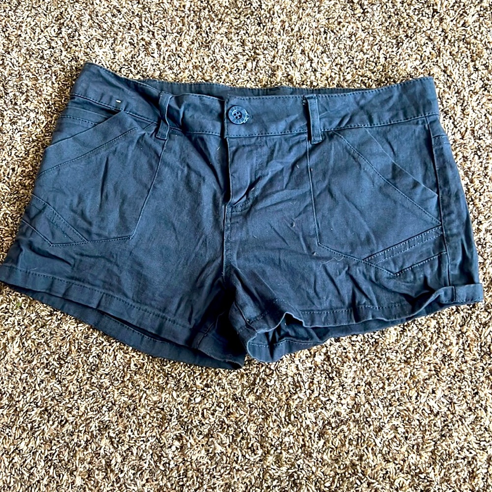 Size 9 Womens Shorts